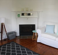 Dreamer's Cottage - Accommodation Batemans Bay