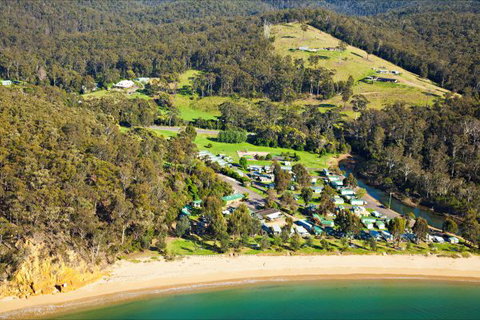 Eden Beachfront Holiday Park - Accommodation Batemans Bay 0