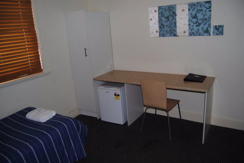 Kings On George Hotel - Accommodation Batemans Bay 2