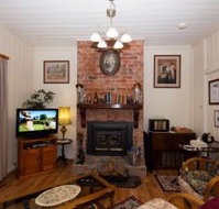 Tenterfield Historic Luxury Cottage - Accommodation Batemans Bay