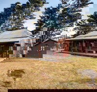 The Pines Cottage - Accommodation Batemans Bay