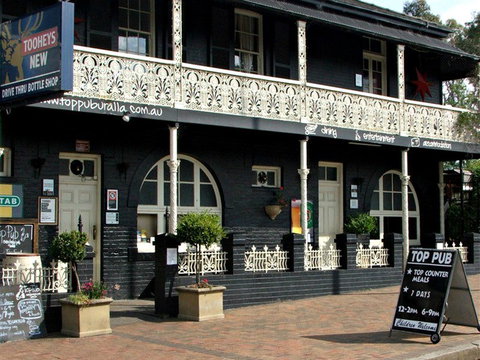 Top Pub - Accommodation Batemans Bay 0