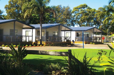 Smuggler's Cove Holiday Village - Accommodation Batemans Bay 1
