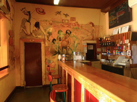 The Family Hotel - Accommodation Batemans Bay 5