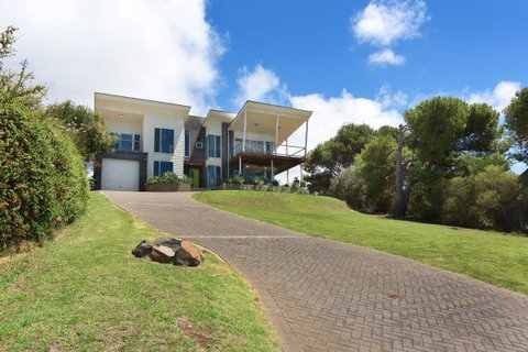 The Observatory - Accommodation Batemans Bay 2