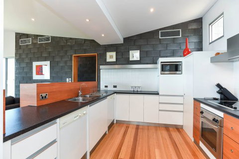The Observatory - Accommodation Batemans Bay 3