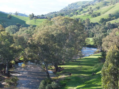 Yellowbox Cottage - Accommodation Batemans Bay 9