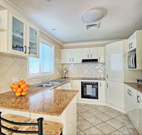 Aqua Leaf Apartment - Accommodation Batemans Bay
