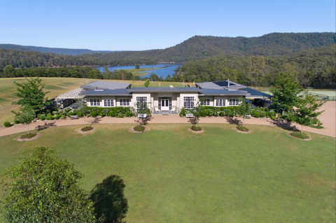 Lake David - Accommodation Batemans Bay 0