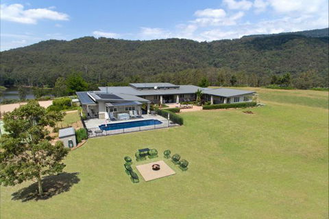 Lake David - Accommodation Batemans Bay 1