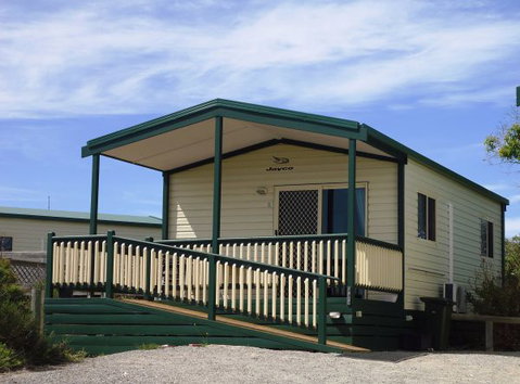 Elliston Waterloo Bay Tourist Park - Accommodation Batemans Bay 1