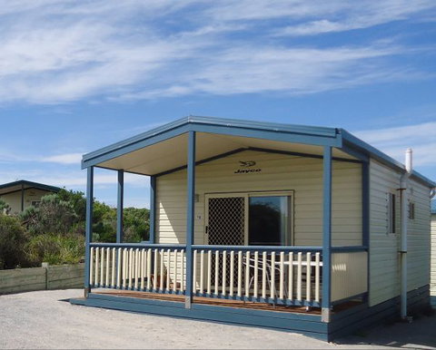 Elliston Waterloo Bay Tourist Park - Accommodation Batemans Bay 2