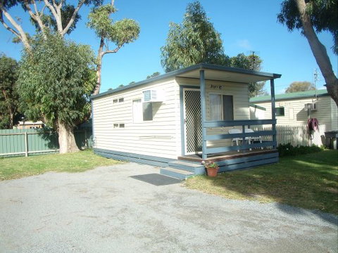 Elliston Waterloo Bay Tourist Park - Accommodation Batemans Bay 9