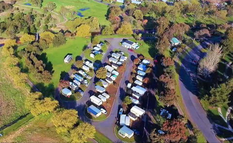 Lake Colac Caravan Park - Accommodation Batemans Bay 1