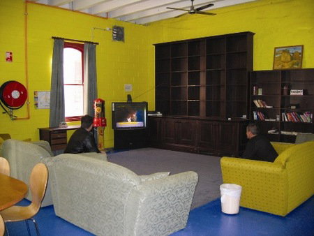 Adelaides Shakespeare Backpackers International Hostel - Accommodation Batemans Bay 1