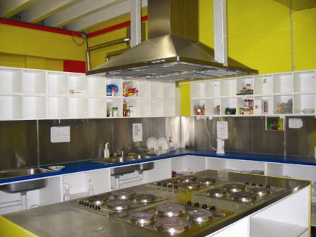 Adelaides Shakespeare Backpackers International Hostel - Accommodation Batemans Bay 3