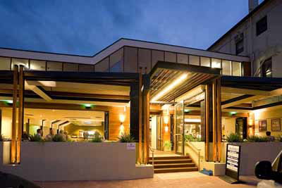 Renmark Hotel/Motel & Function Centre - Accommodation Batemans Bay 1