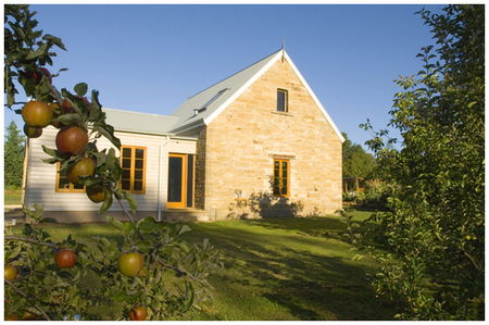 Armytage House - Accommodation Batemans Bay 2