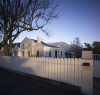 Islington Hotel - Accommodation Batemans Bay