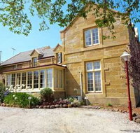 Quest Trinity House - Accommodation Batemans Bay