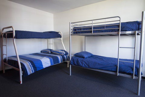 Billabong Backpackers Resort - Accommodation Batemans Bay 7