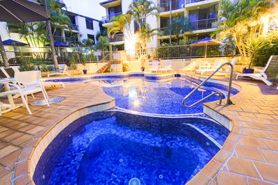 Aussie Resort Burleigh - Accommodation Batemans Bay 7
