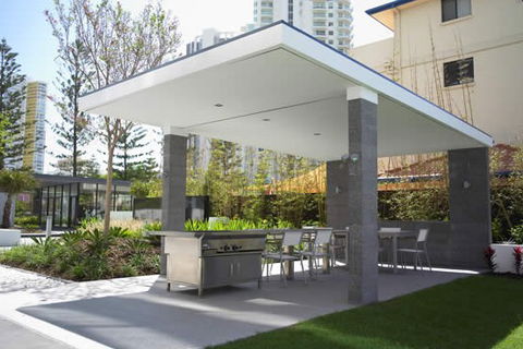 Ultra Broadbeach - Accommodation Batemans Bay 2