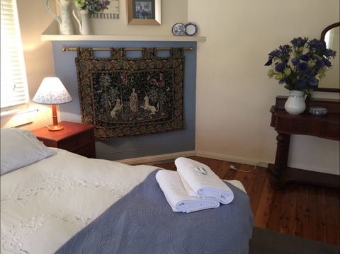 Apartments On-The-Park: March - Accommodation Batemans Bay 3