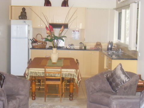 Weeroona Retreat B&B - Accommodation Batemans Bay 5