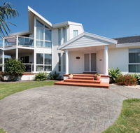 Ocean Manor Bed and Breakfast - Accommodation Batemans Bay