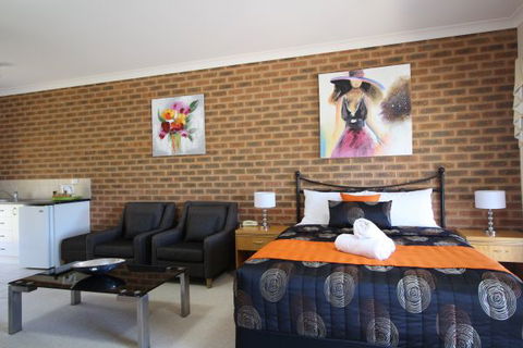 Top Of The Town Motor Inn Yackandandah - Accommodation Batemans Bay 0