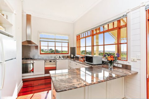 34 Janz Avenue - Accommodation Batemans Bay 3
