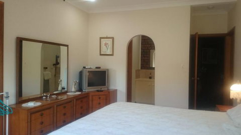 Gaerwood Bed Breakfast - Accommodation Batemans Bay 2