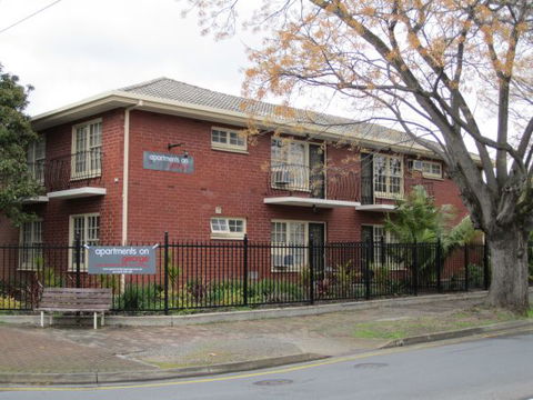 Apartments On George - Accommodation Batemans Bay 0