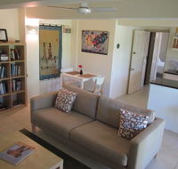 Bangalow Studio Apartment - Accommodation Batemans Bay