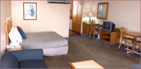 Federation Motor Inn Young - Accommodation Batemans Bay 1