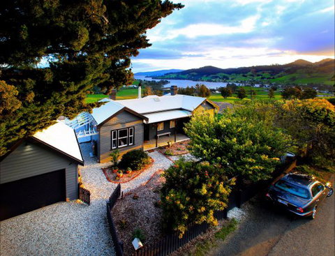 Frenchman's River - The Helmsman's House - Accommodation Batemans Bay 0