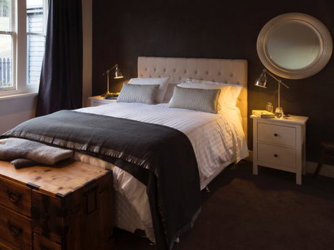 Frenchman's River - The Helmsman's House - Accommodation Batemans Bay 5