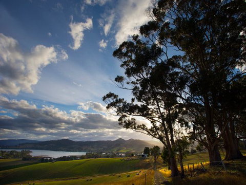 Frenchman's River - The Helmsman's House - Accommodation Batemans Bay 9
