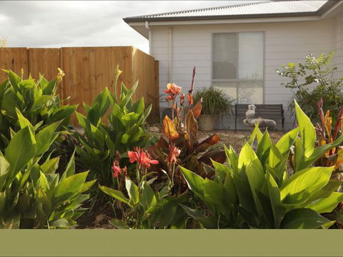 Gumnut Getaway - Couples Creative Art Retreat - Accommodation Batemans Bay 1