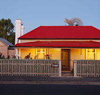 Shurdingtons Cottage - Accommodation Batemans Bay