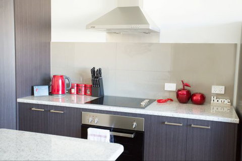 RED FIN Part Of BLUE FIN HOLIDAY HOMES - Accommodation Batemans Bay 9