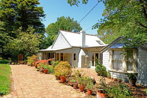 Sefton Cottage - Accommodation Batemans Bay 0