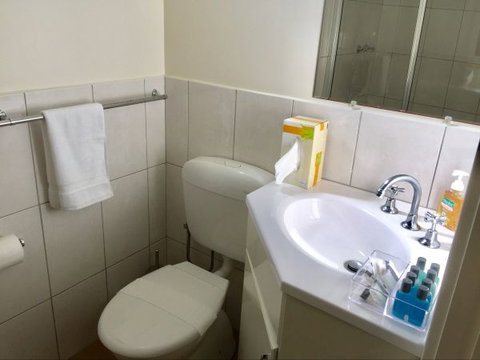 Smith Street Cottage - Accommodation Batemans Bay 2