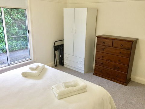 Smith Street Cottage - Accommodation Batemans Bay 6