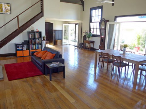 The Scout Hall - Accommodation Batemans Bay 8