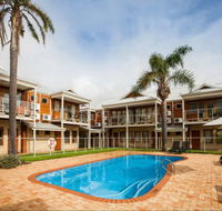 The Royal Palms Resort - Accommodation Batemans Bay