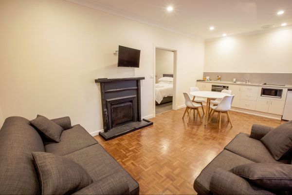 Barinia SA Accommodation Batemans Bay