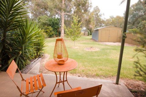 Wang Stays And Short Stops - Accommodation Batemans Bay 1