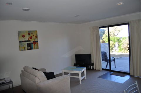 Warrakilla - Accommodation Batemans Bay 4